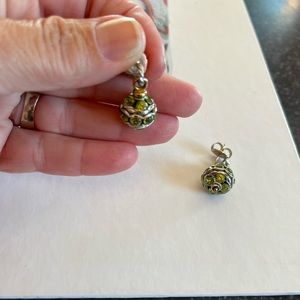David yurman dangling earrings